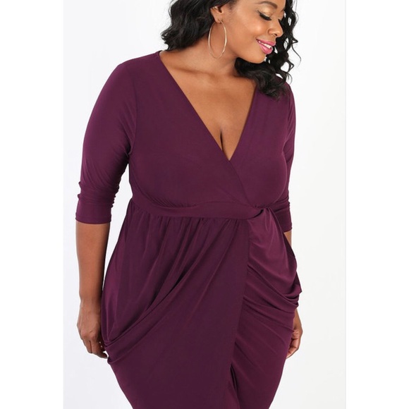 Curvy Collection Plum Surplice Maxi Dress - Picture 5 of 6